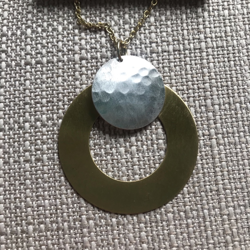 Matr Boomie nacklace